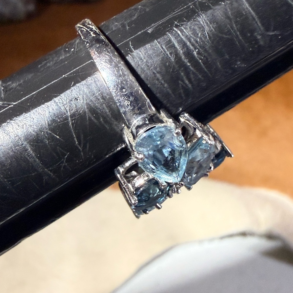 Dazzling Multiple Blue Topaz Gemstone Cluster Rin… - image 2